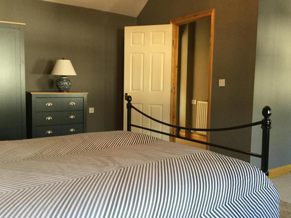 6 Beili Priory Apartman Abergavenny Kültér fotó