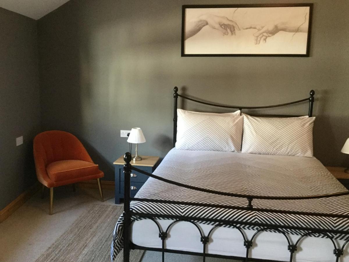 6 Beili Priory Apartman Abergavenny Kültér fotó