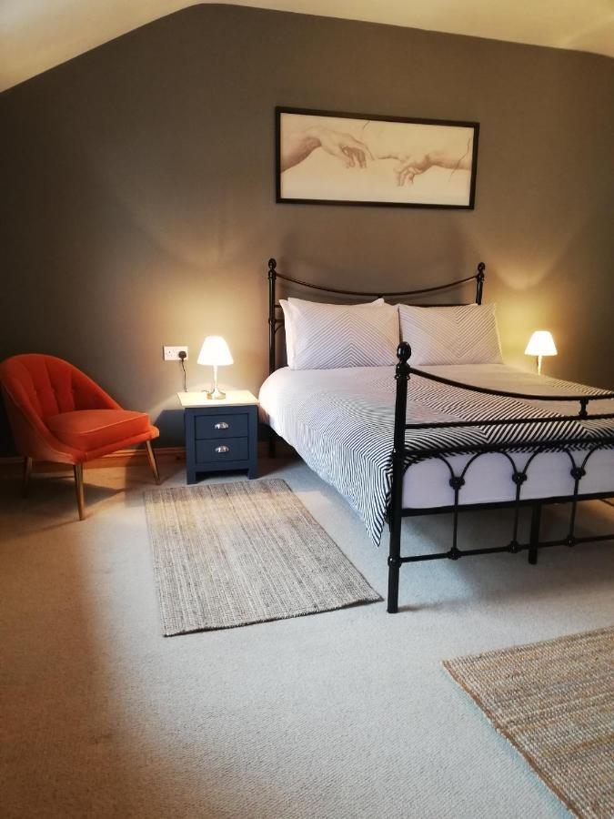 6 Beili Priory Apartman Abergavenny Kültér fotó